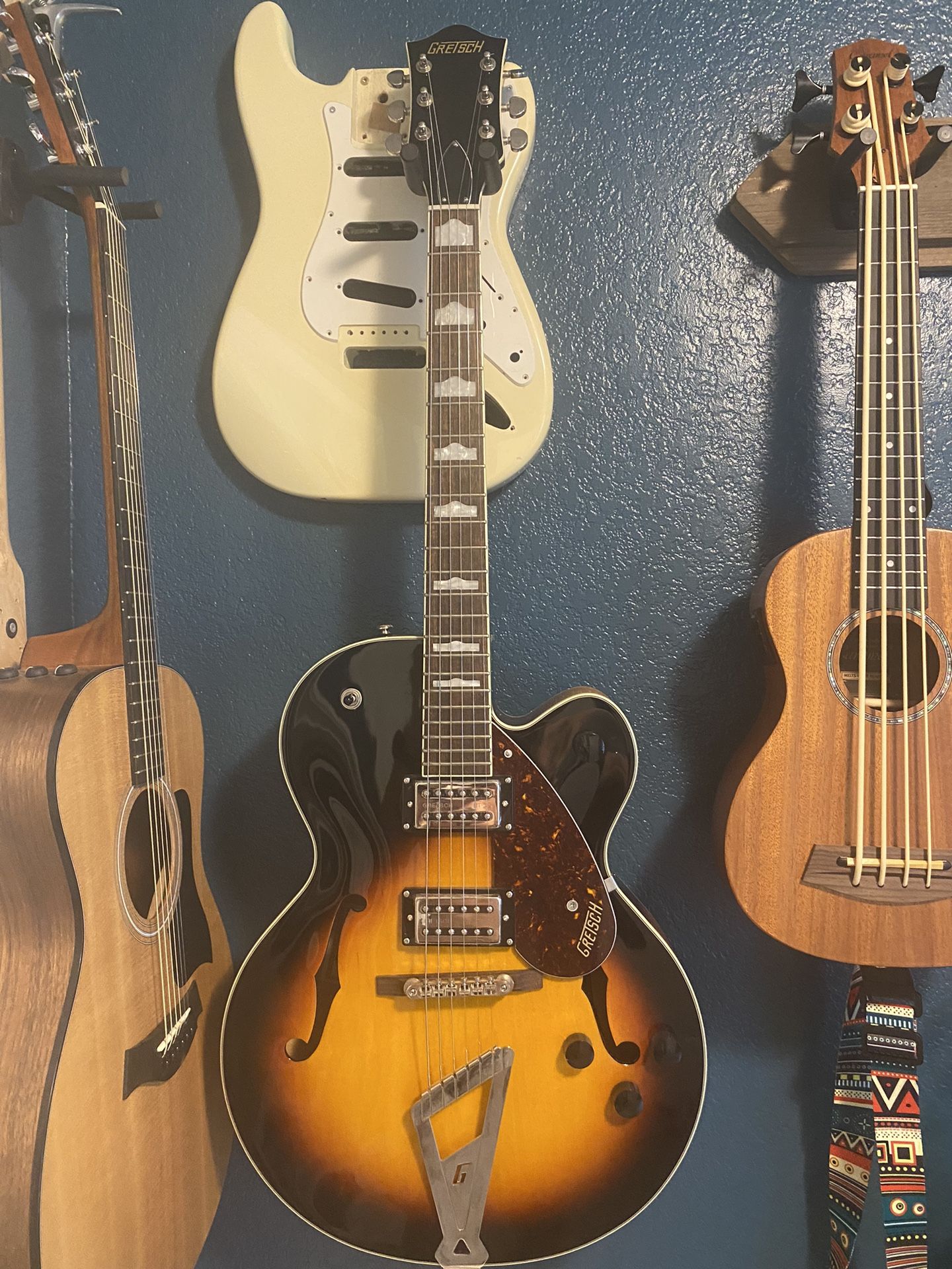 Gretsch Hollow Body Electric  REDUCED PRICE 