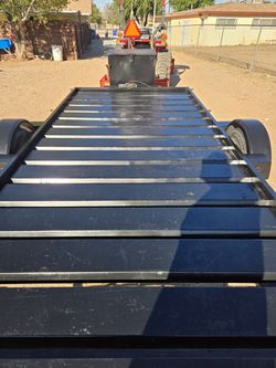 Utility trailer flat bed