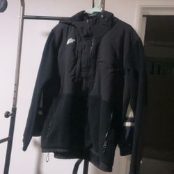 North Face Retro Size LG 