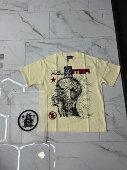 Hellstar Graphic T-Shirt Yellow New with Tags