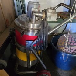 Tiger-Vac Industrial Vacuum