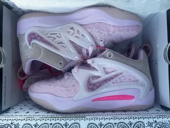 Best offer Tennis shoes