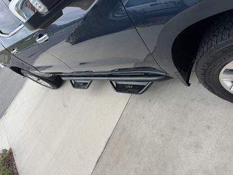 2019 Chevy Silverado Side steps