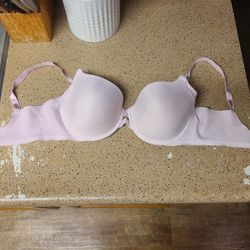 Women's Bra (36D)