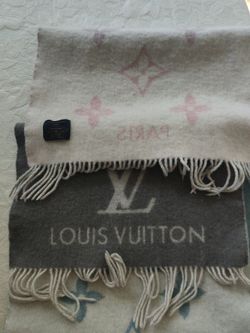 Louis Vuitton Reykjavik Gradient Scarf