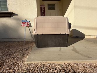 Dog house