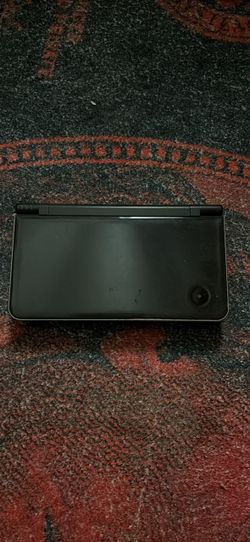 Nintendo DSi XL