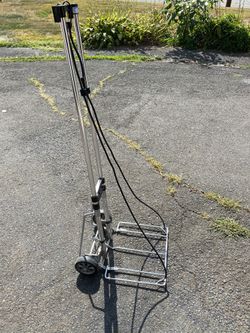 personal luggage trolley with integrated springs