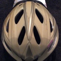 New adult bike helmet-ages 14 & up-comment only when ready to see or buy thanks