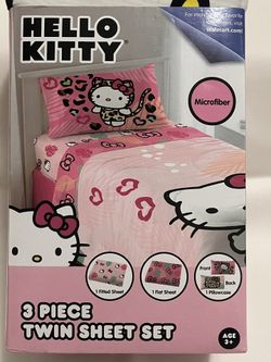 Hello Kitty (Sheet set and plushy)
