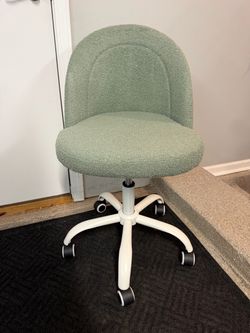 Brand New Green/White Sherpa Height Adjustable Office/Vanity Chair