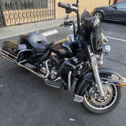 2010 HARLEY DAVIDSON STREET GLIDE
