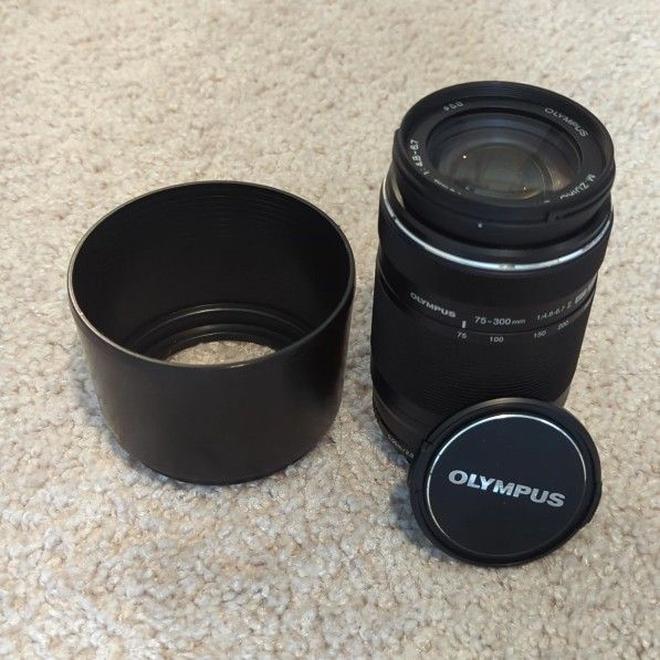 Olympus M Zuiko 75 300 II