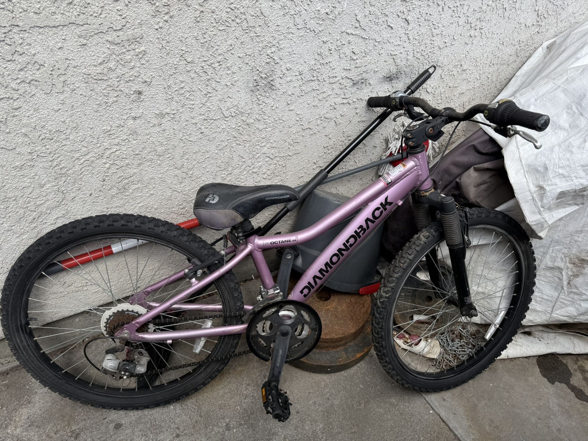 Diamond Octane Girls Bike