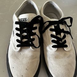 Men’s VANS Beige And Black Athletic Shoes Size 10 1/2