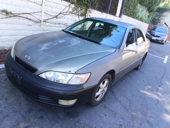 1999 Lexus ES 300