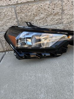 Chevy Colorado 2023 -2026 headlight passenger side