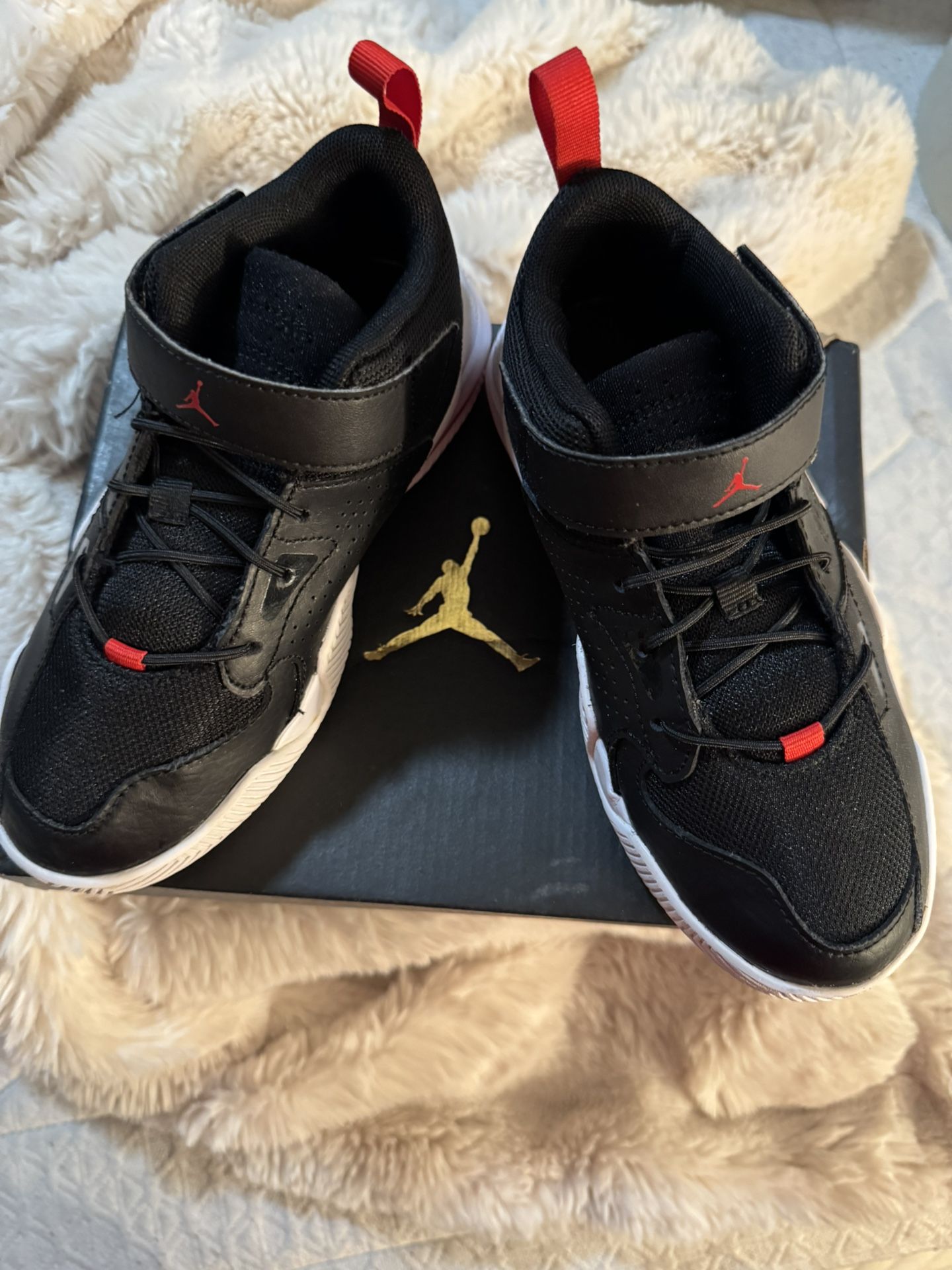 Kids Jordan Shoes 