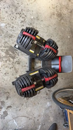 Bow flex dumbbell and stand