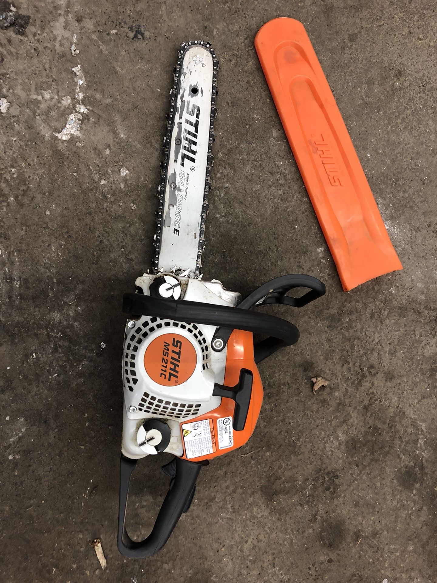 Stihl MS 211C Chainsaw