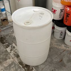 55 Gallon Poly Drum