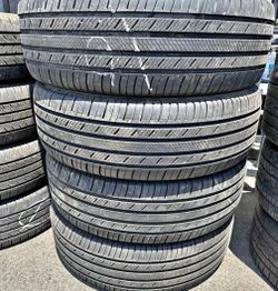 235_65R18 Michelin Brand tires usadas en perfecta condición set off (4)