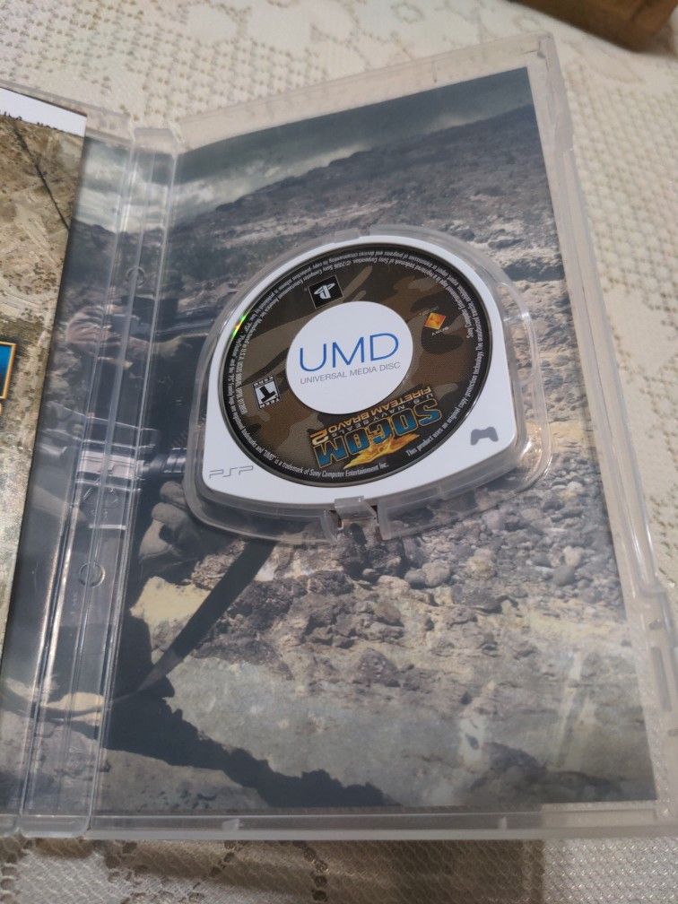 PSP Socom US Navy Seals First Team Bravo 2 Used Game.