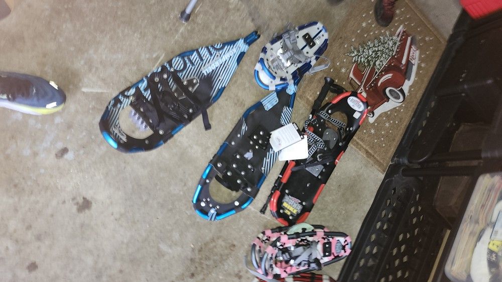 snowshoes three small two adults