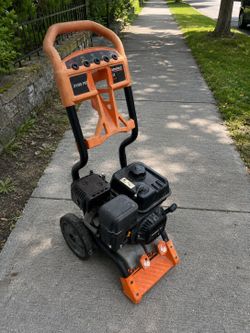 *Needs Repair* Generac 3100 PSI Gas Engine OHV 212cc Powered Pressure Washer! Needs carburetor cleaned