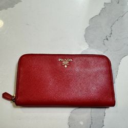 PRADA Large Saffiano Leather Wallet