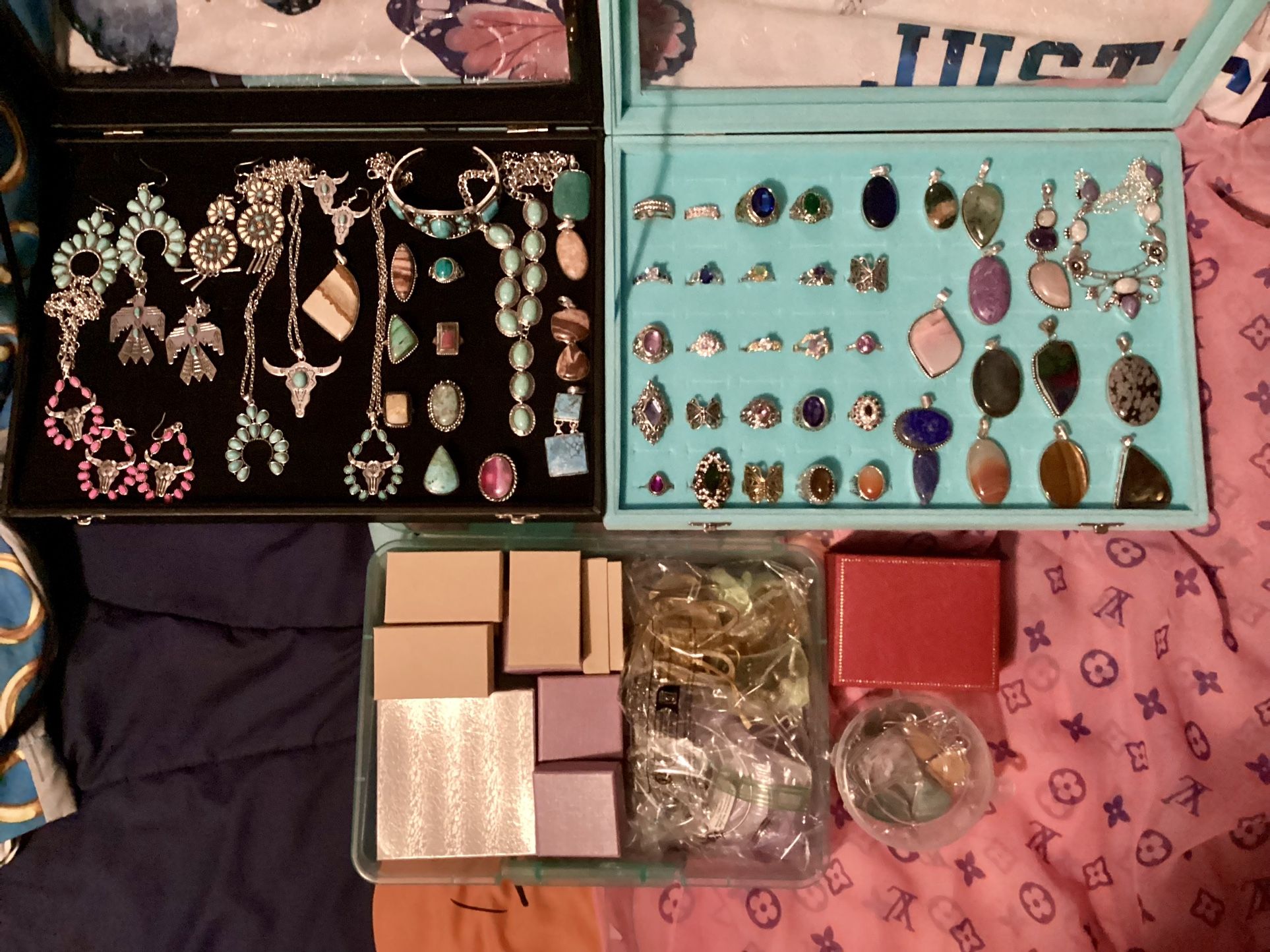 Jewelry - Gemstones Rings Necklaces