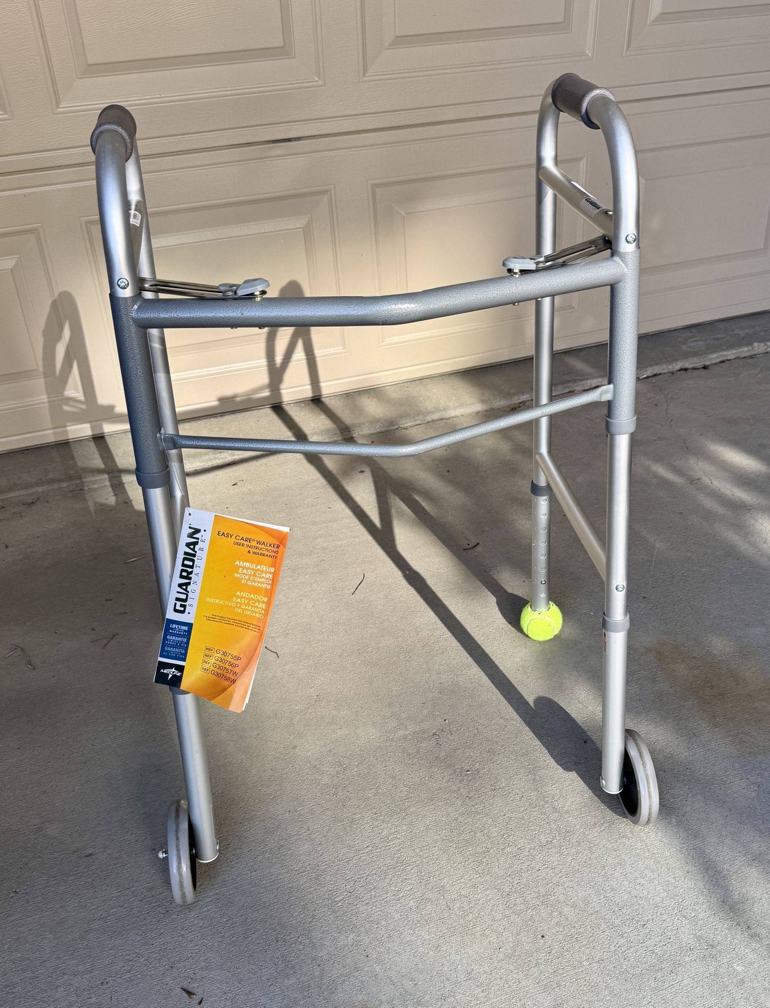Medline Guardian light weight & sturdy Easy Care Walker