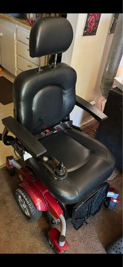Electric wheelchair