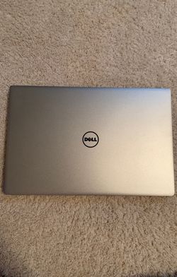 Dell XPS 13 9360 with a non-touch Full HD (FHD) display