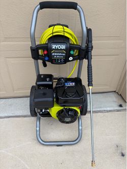RYOBI 2900 PSI 2.5 GPM Cold Water Gas Pressure Washer with 212cc Engine