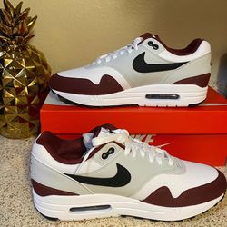 Air Maxes 