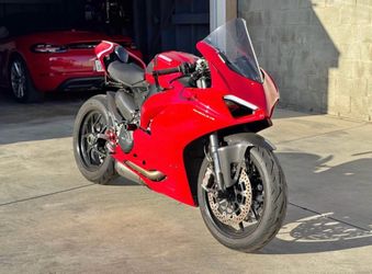 2020 Ducati Panigale V2