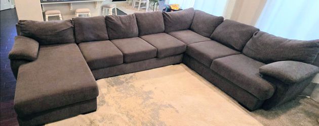 3-Piece U-Shaped Sectional with Chaise – Excellent Condition - $650 OBO