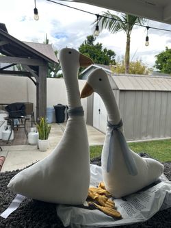 Little Goose Decoration