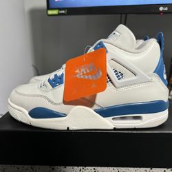 Nike Jordan 4 Military Blue Size 6y