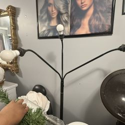 Standing Light Bulb Light 