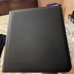 VaultX 12 Pocket ExoTec Binder SV2
