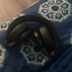 JBL Headphones 