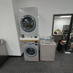 BRAND NEW HOME APPLIANCES W/ 1 Year Warranty