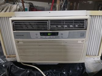 Ac 8000 btu 120$