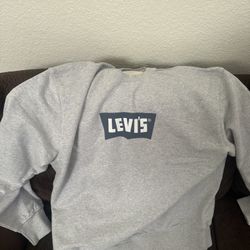 Brand New Extra Large Levi’s crewneck extra large