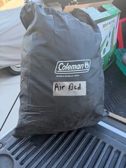 Queen size air mattress w/ built in pump
