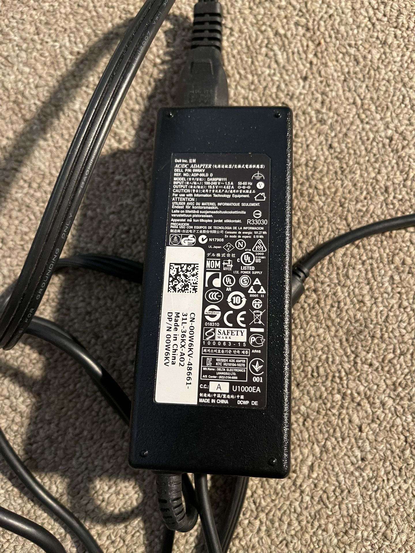 Dell AC/DC Adapter For Laptop Plug $9