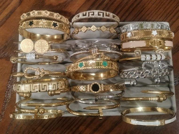 Woman's Bangle Bracelets