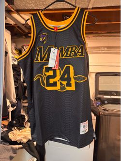 Basketball jersey